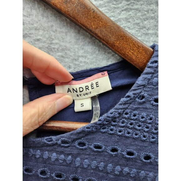 Andrée By Unit Navy Blue Eyelet Top With Colorful Trim Accents S 100% Cotton She - Picture 2 of 5